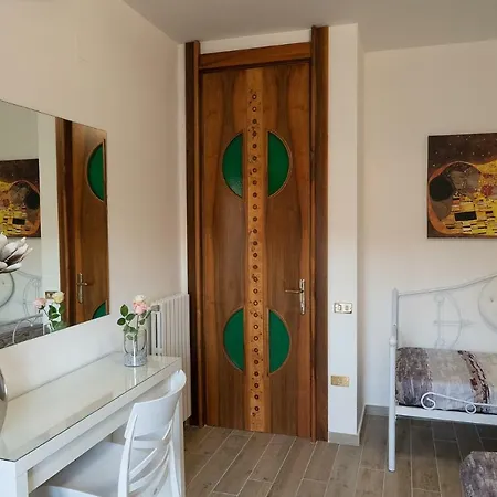 ベッド・アンド・ブレックファスト Il Cavaliere バロニッシ